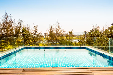 Cost of Glass Pool Fence Repair in Vero Beach, FL