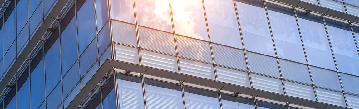 UV-Resistant Glass Experts&nbsp;in Vero Beach, FL